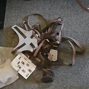 Attack on Titan gear (no swords)